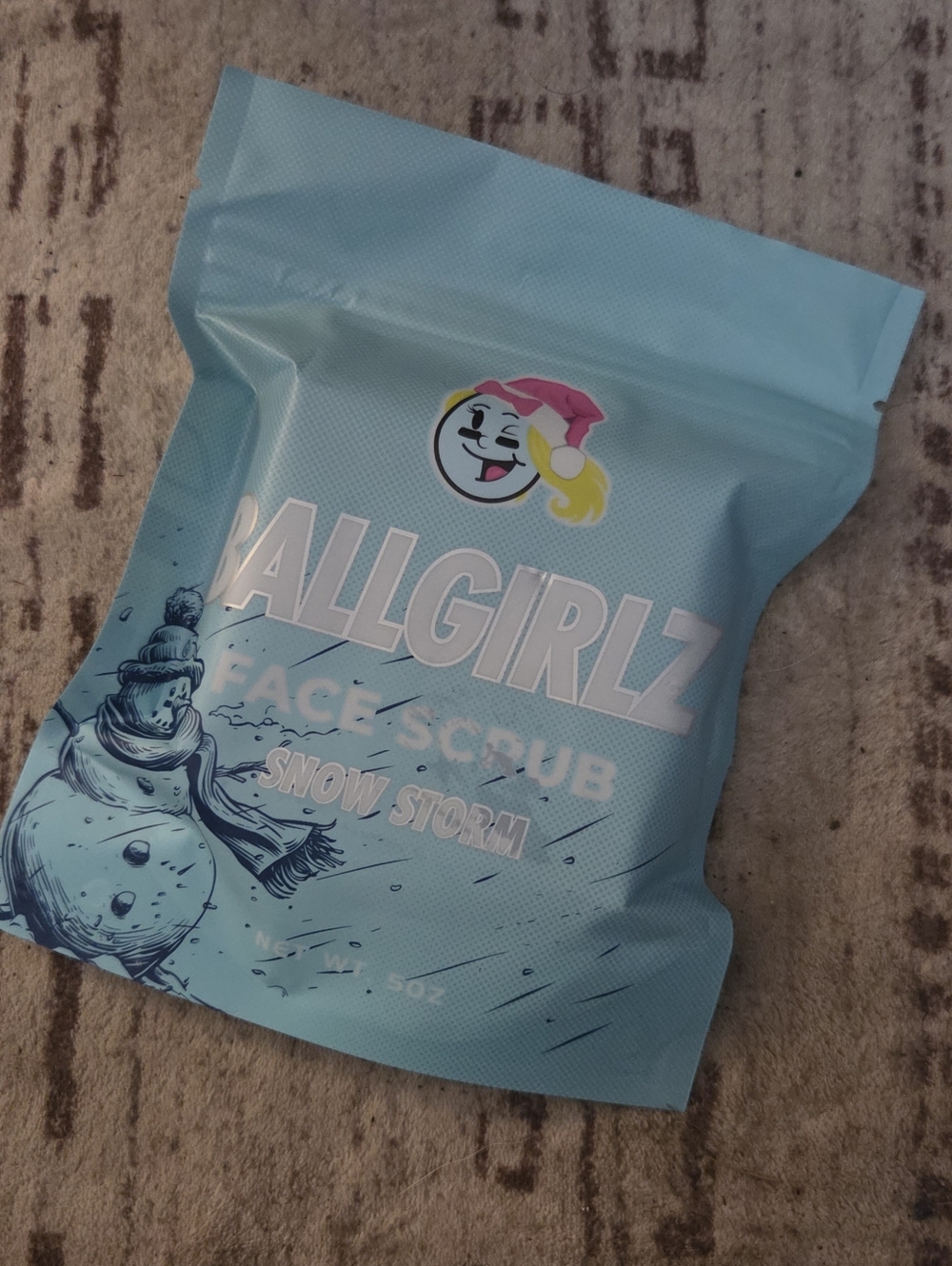 BALLGIRLZ Snow Storm Face Scrub - Light Blue New Sealed In Package